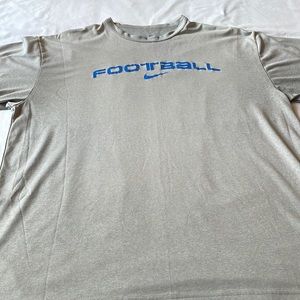 Men’s Nike Dry-fit Short Sleeve Athletic Top!